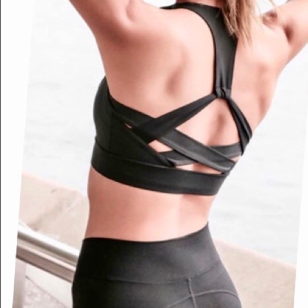 NEW | Black, Strappy, Athletic, Push-Up Sports Bra - Picture 3 of 7